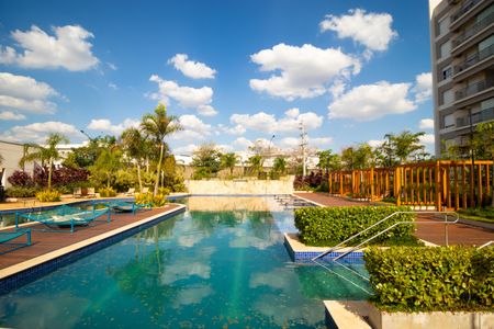 Apartamento para alugar com 107m², 2 quartos e 2 vagas Apartamento para alugar com 107m², 2 quartos e 2 vagasÁrea comum - Piscina