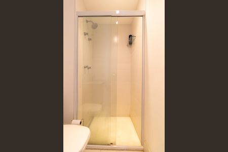 Apartamento para alugar com 107m², 2 quartos e 2 vagas Apartamento para alugar com 107m², 2 quartos e 2 vagasBanheiro da Suíte 02