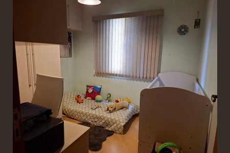 Casa à venda com 3 quartos, 216m² em Jardim Textil, São Paulo