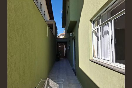 Casa à venda com 3 quartos, 216m² em Jardim Textil, São Paulo