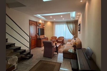 Casa à venda com 3 quartos, 216m² em Jardim Textil, São Paulo