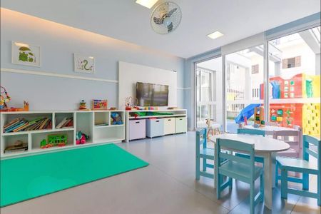 Apartamento à venda com 2 quartos, 79m² em Sumaré, São Paulo