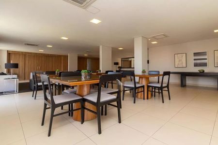 Apartamento à venda com 2 quartos, 79m² em Sumaré, São Paulo