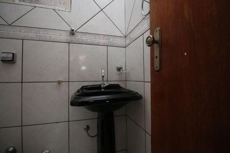 Casa para alugar com 100m², 3 quartos e 1 vagaBanheiro Social