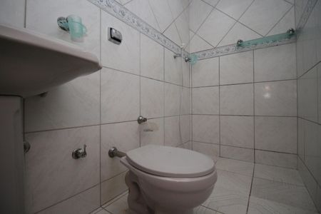 Casa para alugar com 100m², 3 quartos e 1 vagaBanheiro da Suíte