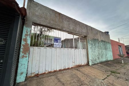 Casa para alugar com 100m², 3 quartos e 1 vagaFachada