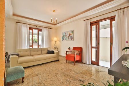 Casa à venda com 4 quartos, 304m² em Residencial Nove (Alphaville), Santana de Parnaíba