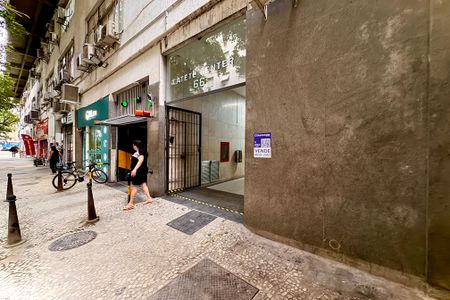 Studio à venda com 32m², 1 quarto e sem vaga