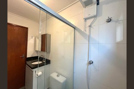 Apartamento para alugar com 68m², 2 quartos e 1 vagaBanheiro 