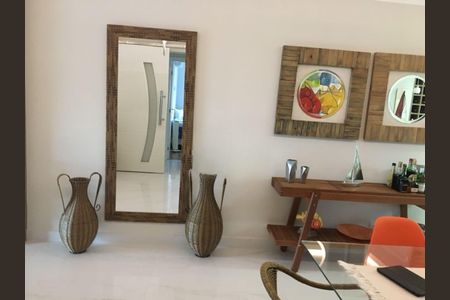 Apartamento para alugar com 3 quartos, 117m² em Jardim Asturias, Guarujá