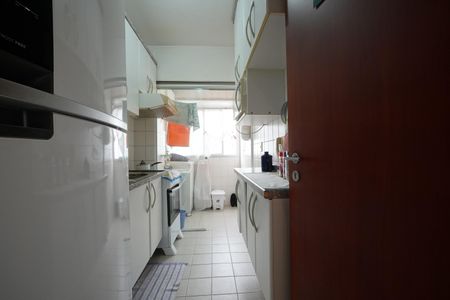 Apartamento à venda com 48m², 2 quartos e 1 vagaCozinha