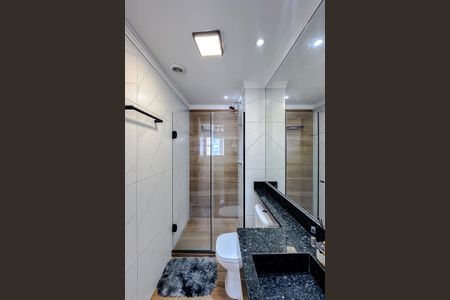 Apartamento à venda com 69m², 3 quartos e 1 vaga Apartamento à venda com 69m², 3 quartos e 1 vagaBanheiro