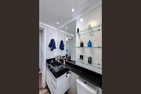 Apartamento à venda com 69m², 3 quartos e 1 vaga Apartamento à venda com 69m², 3 quartos e 1 vagaBanheiro da Suíte