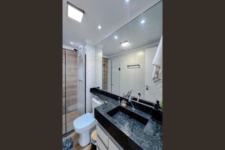 Apartamento à venda com 69m², 3 quartos e 1 vaga Apartamento à venda com 69m², 3 quartos e 1 vagaBanheiro