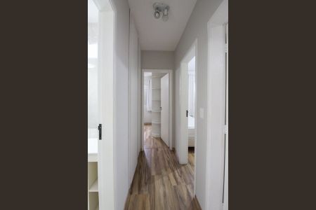 Apartamento para alugar com 125m², 4 quartos e 2 vagasCorredor