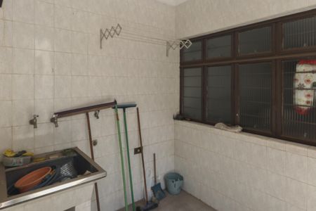 Casa à venda com 168m², 3 quartos e 2 vagasÁrea de Serviço