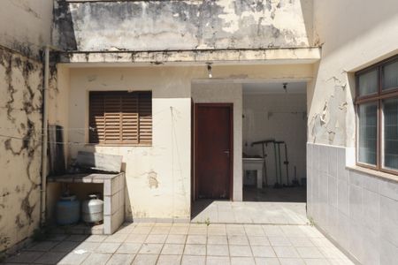 Casa à venda com 168m², 3 quartos e 2 vagasQuintal