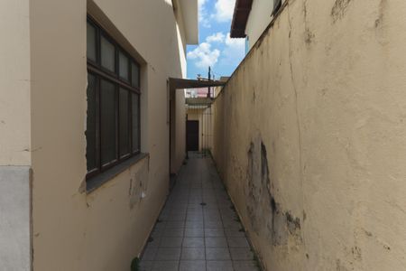 Casa à venda com 168m², 3 quartos e 2 vagasCorredor