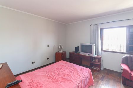 Casa à venda com 168m², 3 quartos e 2 vagasSuíte 1