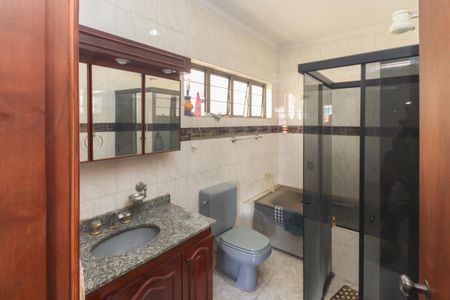 Casa à venda com 168m², 3 quartos e 2 vagasBanheiro da Suíte 1