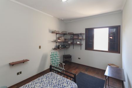 Casa à venda com 168m², 3 quartos e 2 vagasQuarto 1