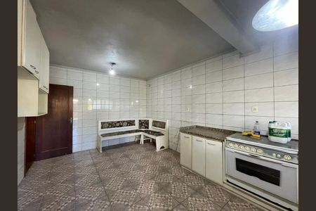 Casa para alugar com 400m², 4 quartos e 3 vagas