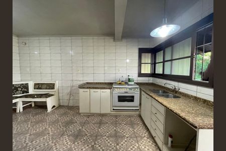 Casa para alugar com 400m², 4 quartos e 3 vagas