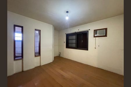 Casa para alugar com 400m², 4 quartos e 3 vagas