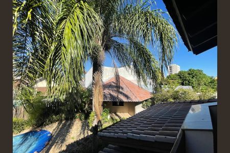 Casa para alugar com 400m², 4 quartos e 3 vagas