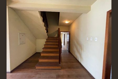 Casa para alugar com 400m², 4 quartos e 3 vagas
