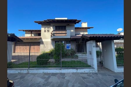Casa para alugar com 400m², 4 quartos e 3 vagas Casa para alugar com 400m², 4 quartos e 3 vagasPlaca Cod.OBIW-262