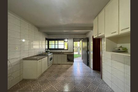 Casa para alugar com 400m², 4 quartos e 3 vagas