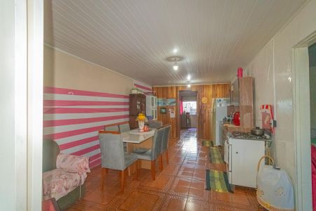 Casa à venda com 384m², 2 quartos e 2 vagasSala/Cozinha