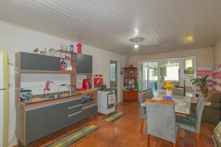 Sala/Cozinha de casa à venda com 2 quartos, 384m² em São José, Canoas