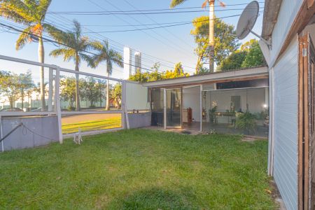 Casa à venda com 384m², 2 quartos e 2 vagasÁrea externa