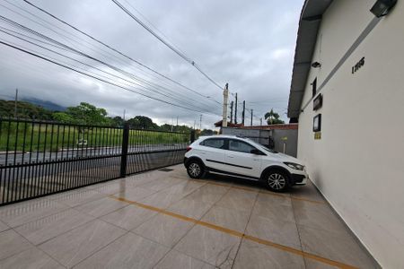 Casa de condomínio para alugar com 21m², 1 quarto e 1 vaga Casa de condomínio para alugar com 21m², 1 quarto e 1 vagaGaragem