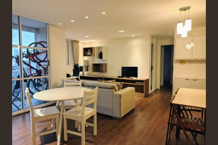 Sala de apartamento à venda com 1 quarto, 64m² em Vila Sao Paulo, São Paulo