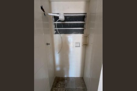 Apartamento para alugar com 53m², 2 quartos e sem vagaBanheiro