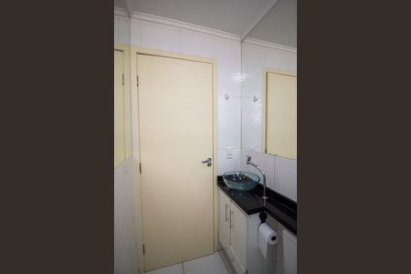 Apartamento para alugar com 52m², 2 quartos e 1 vaga Apartamento para alugar com 52m², 2 quartos e 1 vagaBanheiro