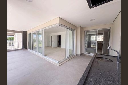 Sala de apartamento à venda com 4 quartos, 157m² em Vila Anastácio, São Paulo