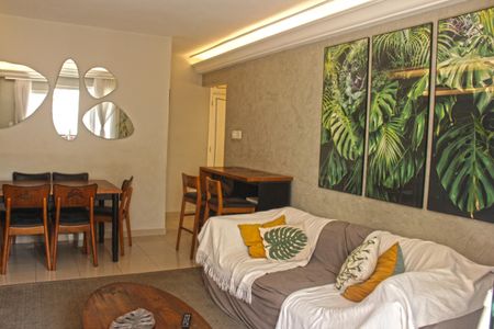 Sala de apartamento para alugar com 2 quartos, 100m² em Itararé, Santos