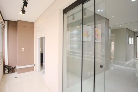 Apartamento para alugar com 43m², 1 quarto e 1 vagaVaranda