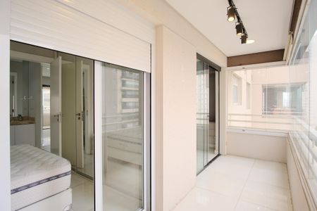 Apartamento para alugar com 43m², 1 quarto e 1 vagaVaranda