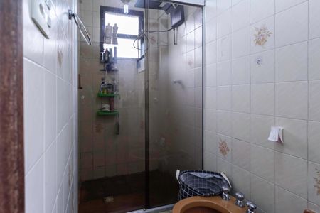 Apartamento à venda com 90m², 3 quartos e 1 vaga Apartamento à venda com 90m², 3 quartos e 1 vagaBanheiro da suíte