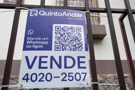 Apartamento à venda com 90m², 3 quartos e 1 vaga Apartamento à venda com 90m², 3 quartos e 1 vagaFachada
