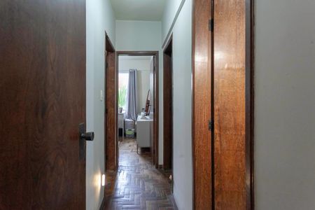 Corredor de apartamento à venda com 3 quartos, 90m² em Jardim America, Belo Horizonte