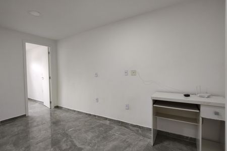 Sala/Cozinha de apartamento para alugar com 1 quarto, 75m² em Anil, Rio de Janeiro