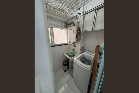 Apartamento para alugar com 60m², 3 quartos e 1 vagaÁrea de serviço