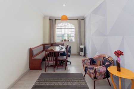 Foto 05 de apartamento para alugar com 2 quartos, 70m² em Sagrada Família, Belo Horizonte