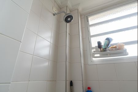 Apartamento à venda com 252m², 3 quartos e 3 vagas Apartamento à venda com 252m², 3 quartos e 3 vagasBanheiro de Serviço